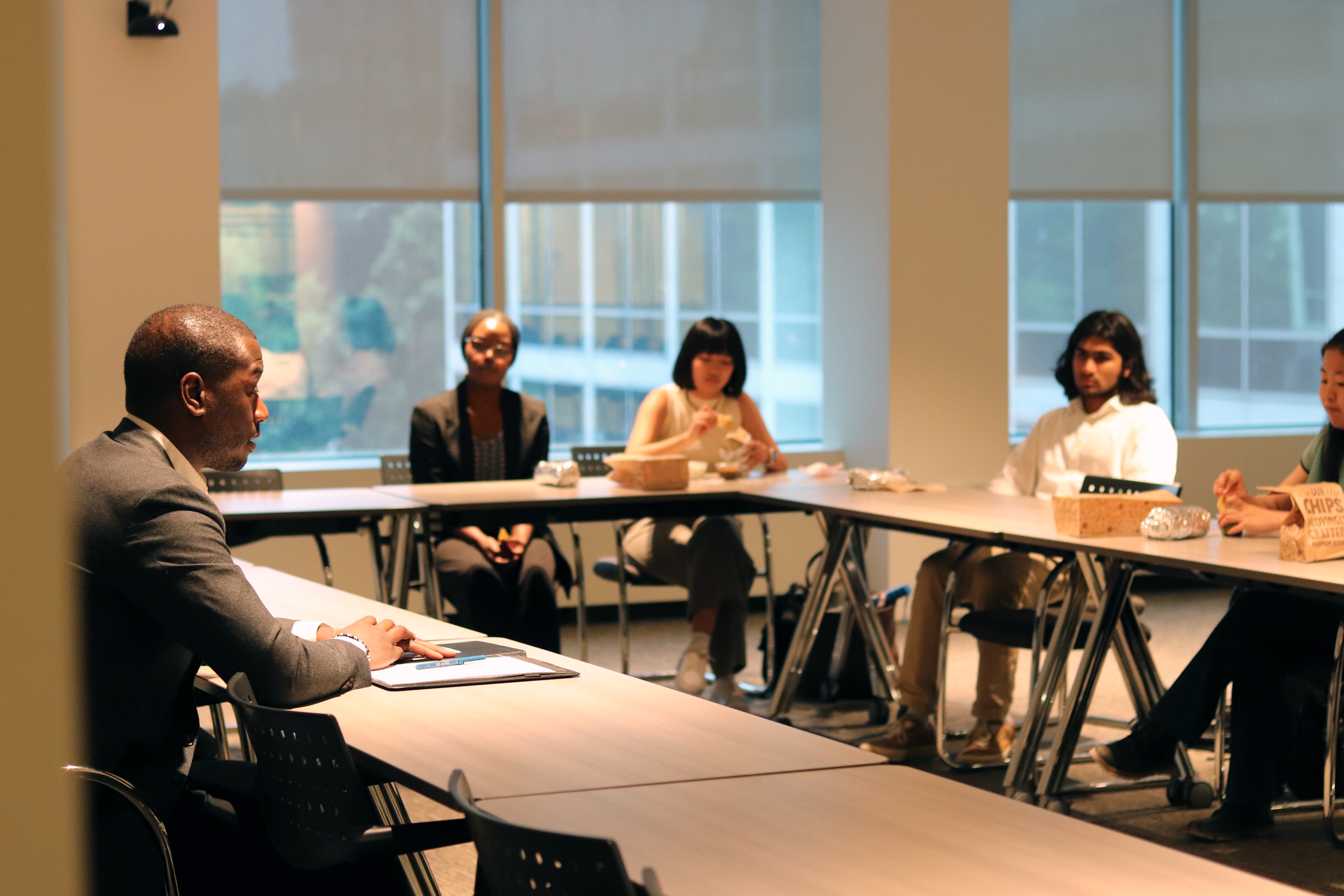 Round table classroom discussion